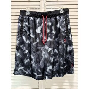 And 1 Active Shorts Size L Elastic/Tie Waist High Rise Black.Gray Camo Athletic‎